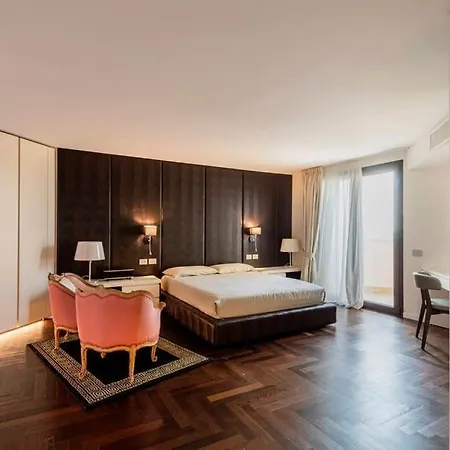 Penthouse In The Prestigious San Siro District